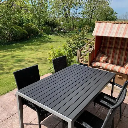 Hus An De Marsch * Midlum (Schleswig-Holstein)